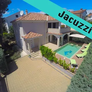 Villa Krk-4 Bedrooms, 4 Bathrooms With Heated Pool And Jacuzzi, 150m From The Sea, Krk Town